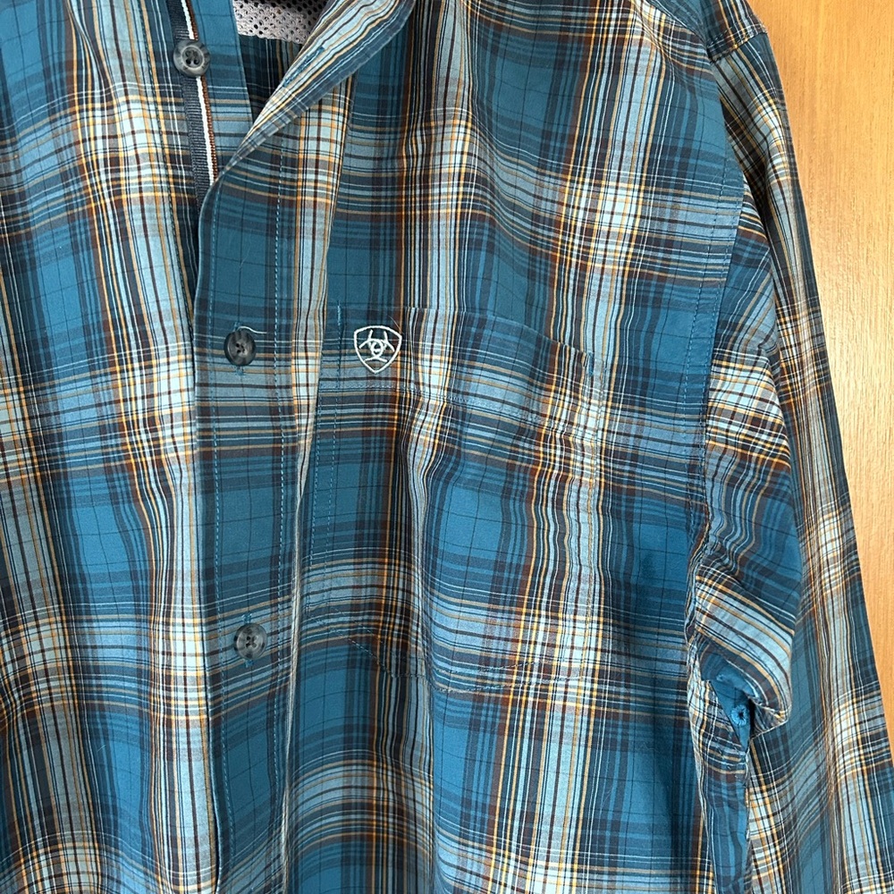 Ariat Pro Series Shirt Mens Size Medium Plaid Long Sleeve Button Down
